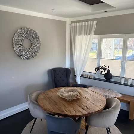 Schoenes Unterhalb Der Wasserkuppe Apartment