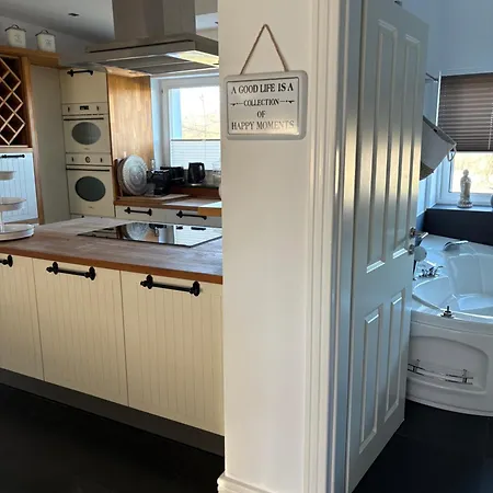 Schoenes Unterhalb Der Wasserkuppe Apartment *